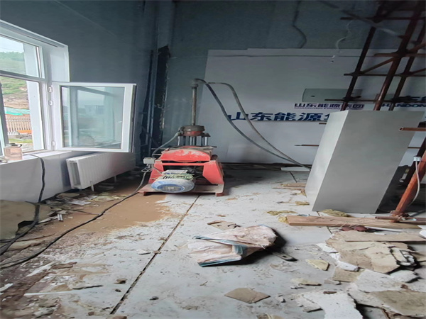 卫辉地基基础下沉墙体裂缝加固注浆顶升施工